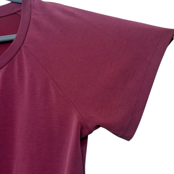 Athleta Seasoft Sweatshirt Tee Short Sleeve in Berry Rose Size XL - Picture 6 of 8